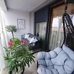 Enjoy Pula - New Apt With Terrace And Free Parking Garage