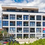 Enjoy Pula - New Apt With Terrace And Free Parking Garage
